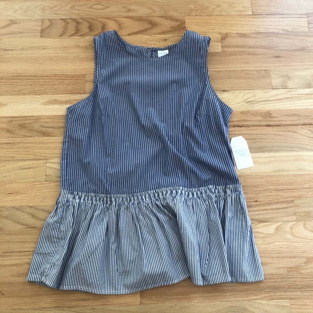 🎉 Time & Tru Sleeveless Peplum Top - Blue
